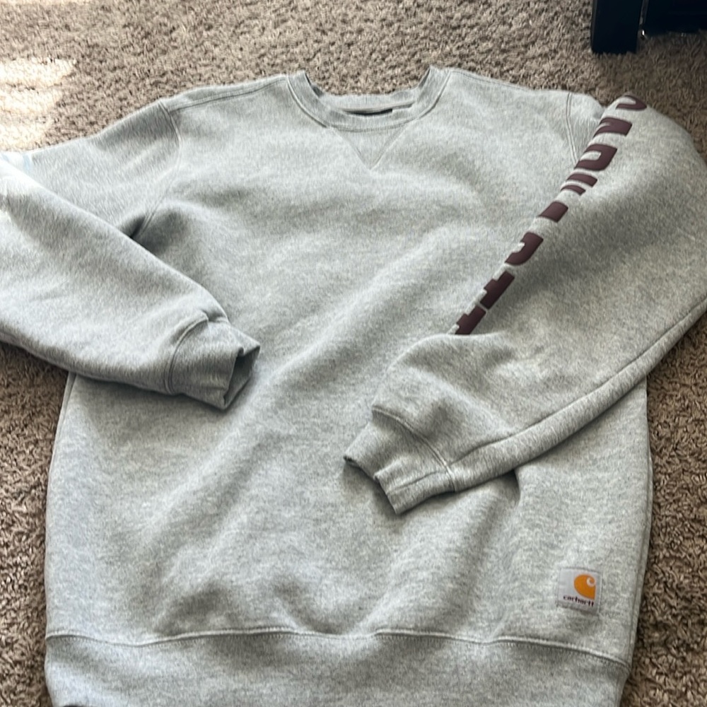 Oversized Carhartt sweatshirt